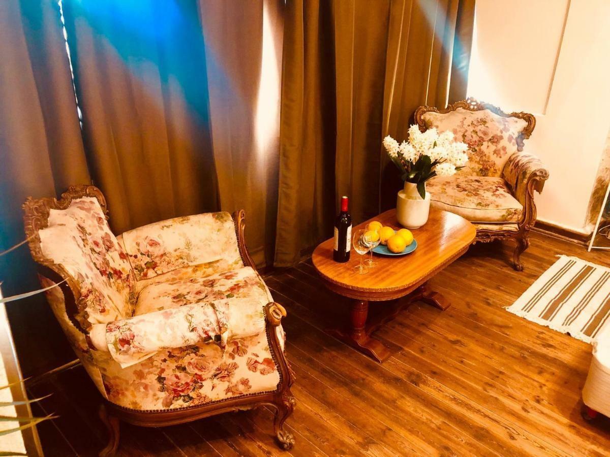 Karavella Vintage Apartment Paphos Extérieur photo